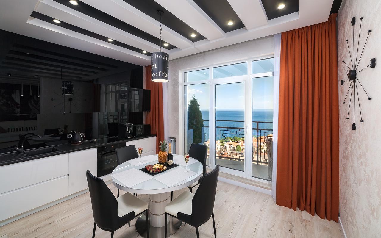 Vip Apartments In Arcadia With Sea View. Odessa Buitenkant foto